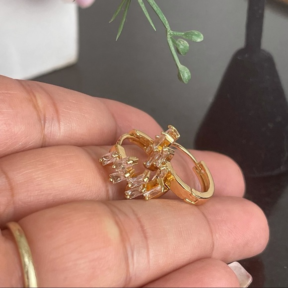 Gold Filled Clear zirconia Embellished Mini hoop - Picture 10 of 11